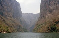 Fahrt auf dem Ro Grijalva durch die Sumidero-Schlucht