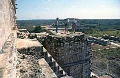 Uxmal: Pyramide des Zauberers - Blick von oben