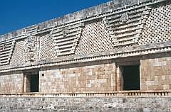 Uxmal: Nonnenviereck (Cuadrngulo de las Monjas)