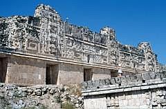 Uxmal: Nonnenviereck (Cuadrngulo de las Monjas)