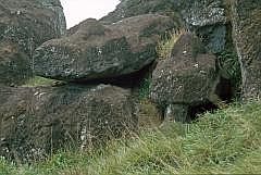 Rano Raraku: Der Steinbruch mit halbfertigen Moais