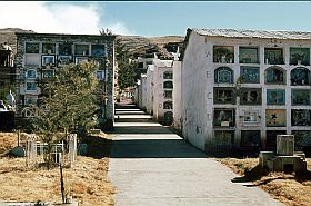Fiedhof in Puno