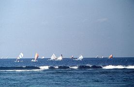 Senggigi: Fischerboote kommen morgens zurck