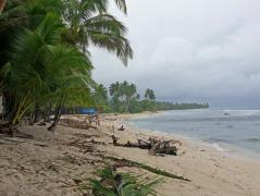 Strand beim Dorf Maruih