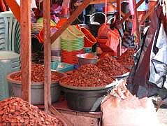 Hauptmarkt in Manokwari: getrocknete Betelnuss