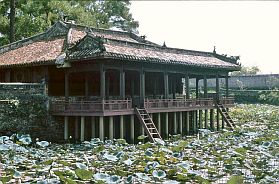Hue: Grab des Kaisers Tu Duc - Xung Khiem-Pavillon