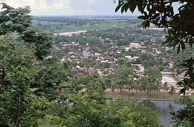 Pagode Chua Thay: Blick aufs Dorf